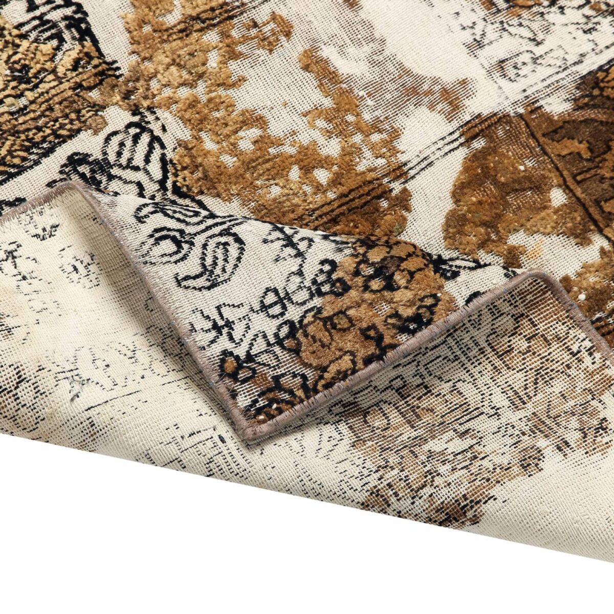 alfombra-desgastada-estampada-persa-dorada-textura