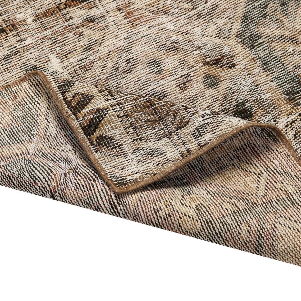 alfombra-vintage-antique-desgastada-persa-beige-textura