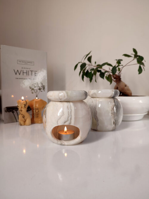 difusor-aroma-mármol-decorativo-yoga-relajante-gris-ambiente