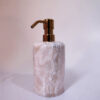 dispensador-jabón-mármol-ónix-lujo-baño-rosa