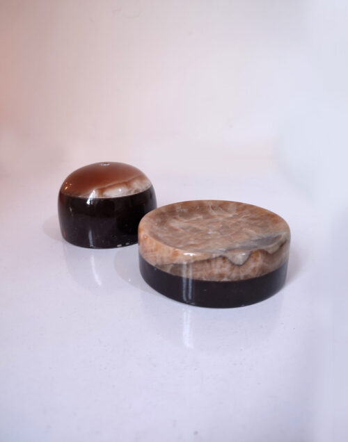 jabonera-mármol-luja-baño-marrón-negro-principal